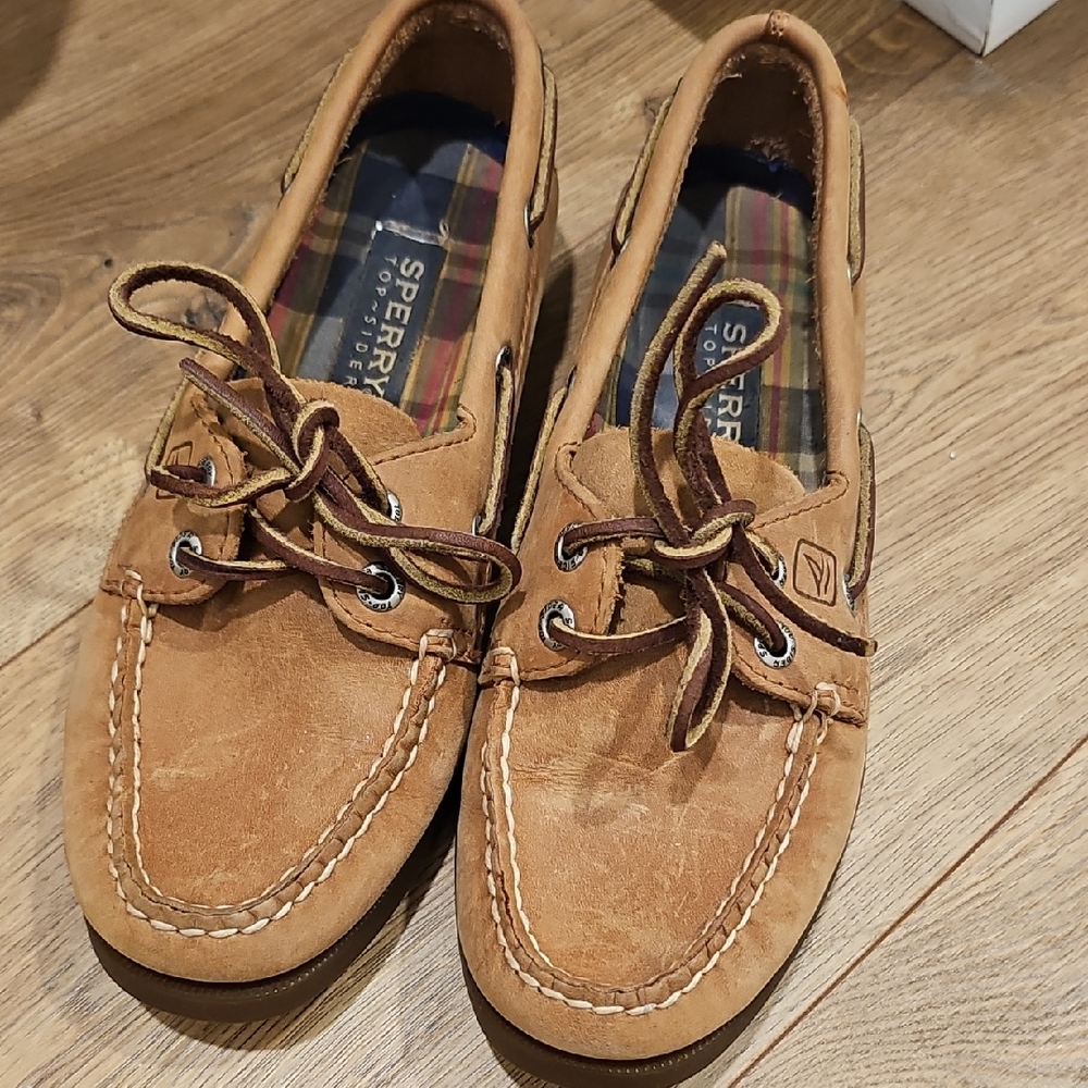 Sperry Tan Suede Moccasin Boat Shoes